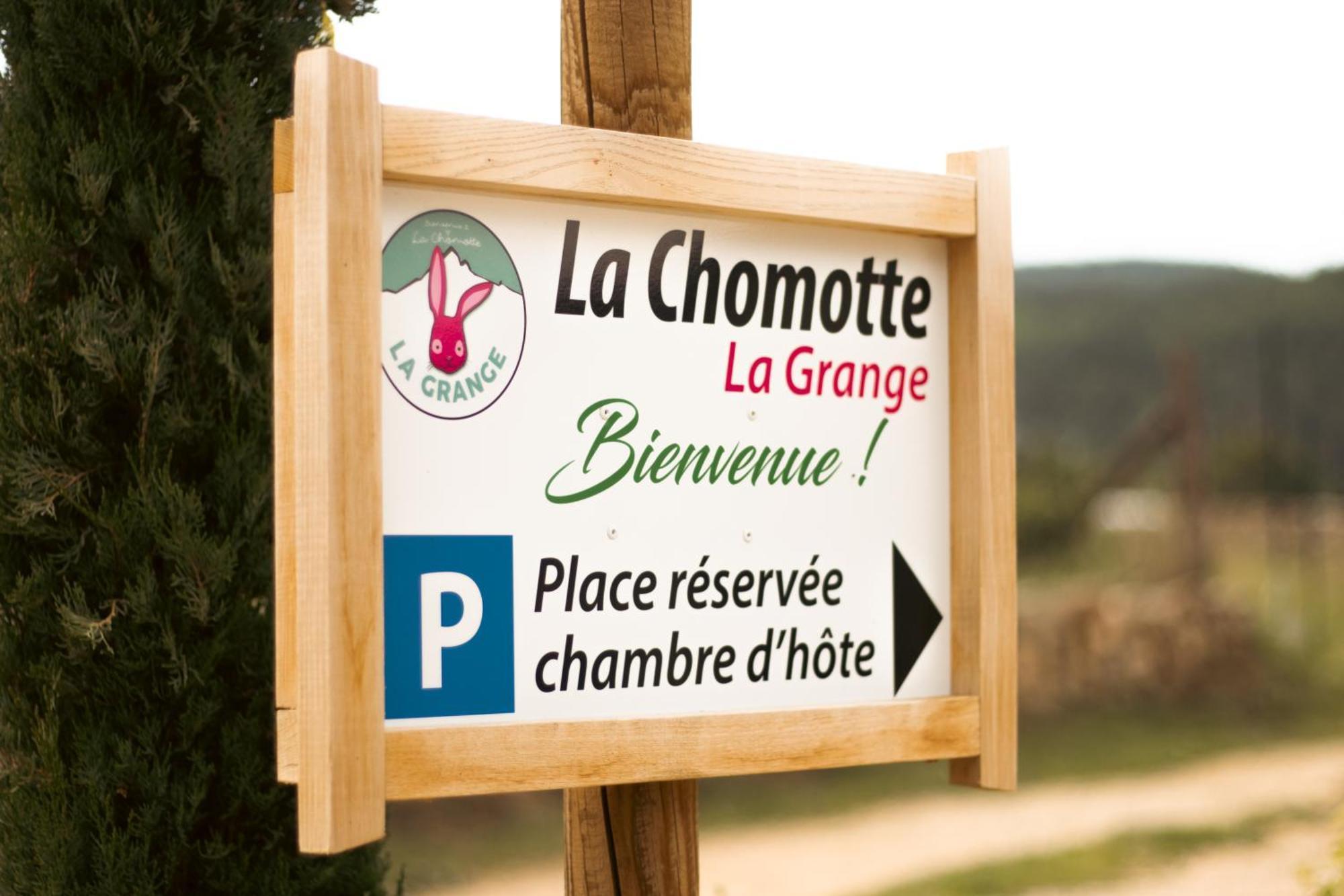 La Chomotte Hotell Saint-Alban-d'Ay Eksteriør bilde