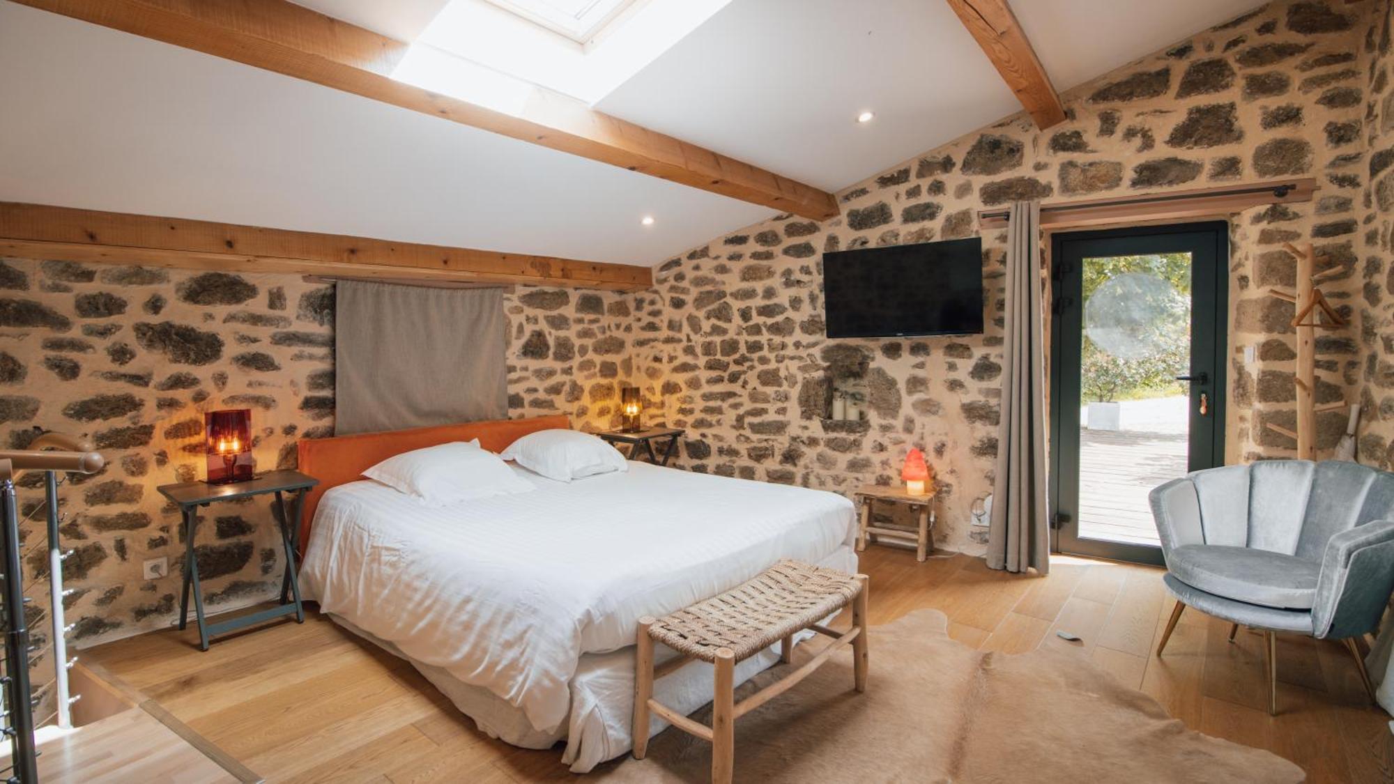 La Chomotte Hotell Saint-Alban-d'Ay Eksteriør bilde